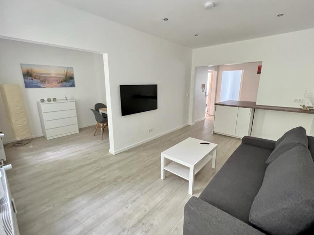 Zentrale Und Schoene Ferienwohnung II Любек Экстерьер фото